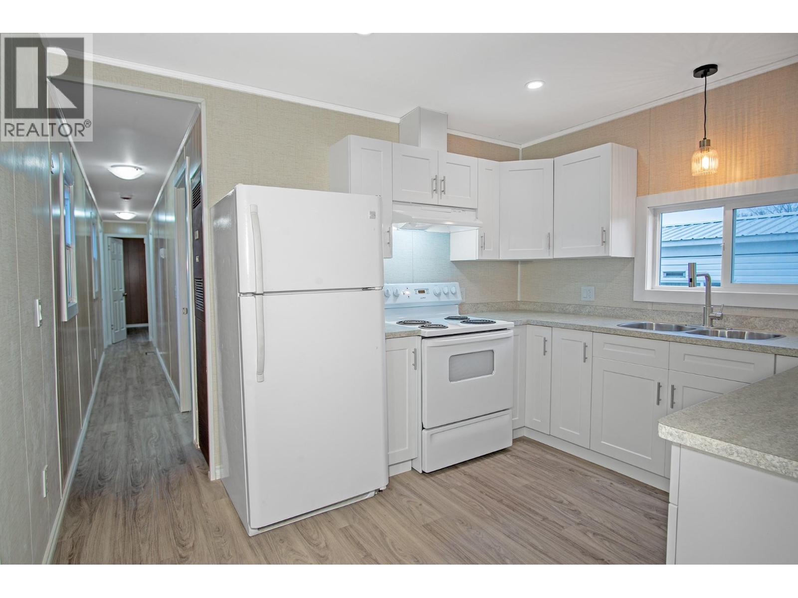 21 1421 Erickson Road - photo 2