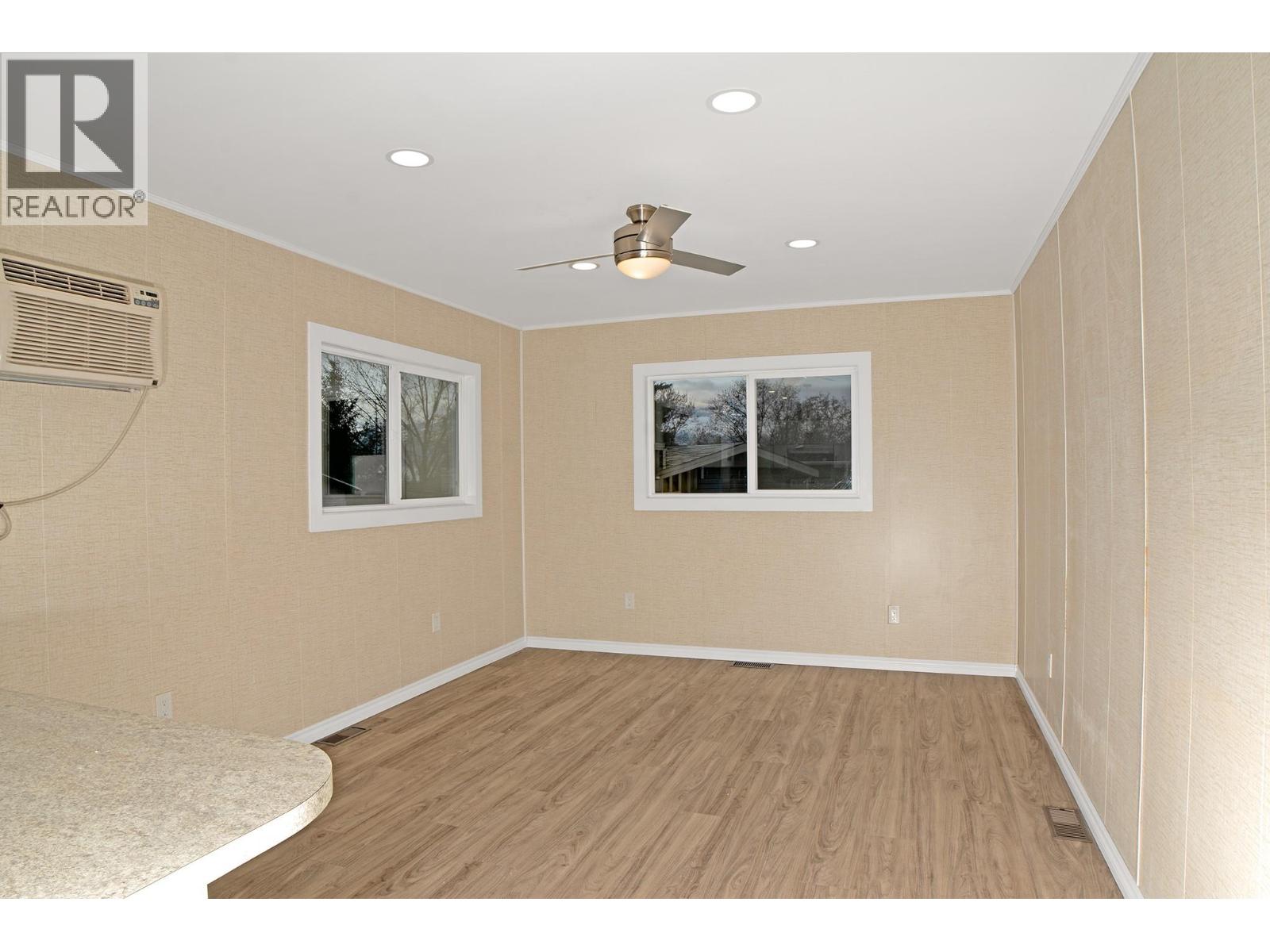 #21 1421 ERICKSON ROAD - 6