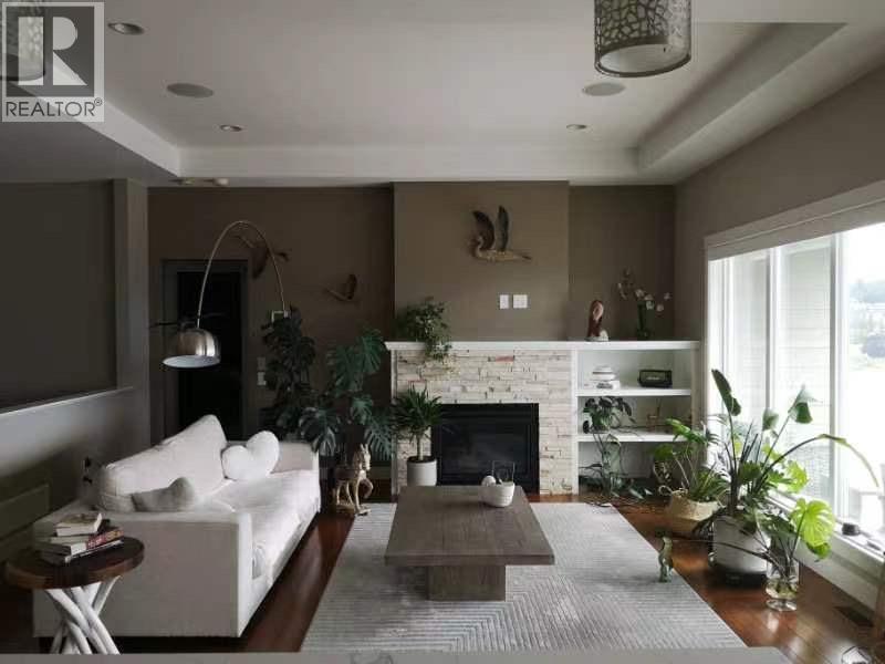  1243 FEEDHAM Avenue, Kelowna