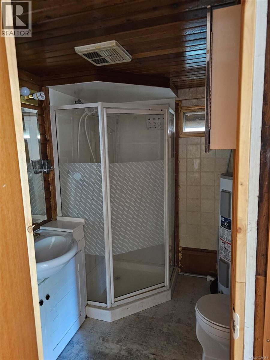 #10 5659 TOMSWOOD RD - Image 2