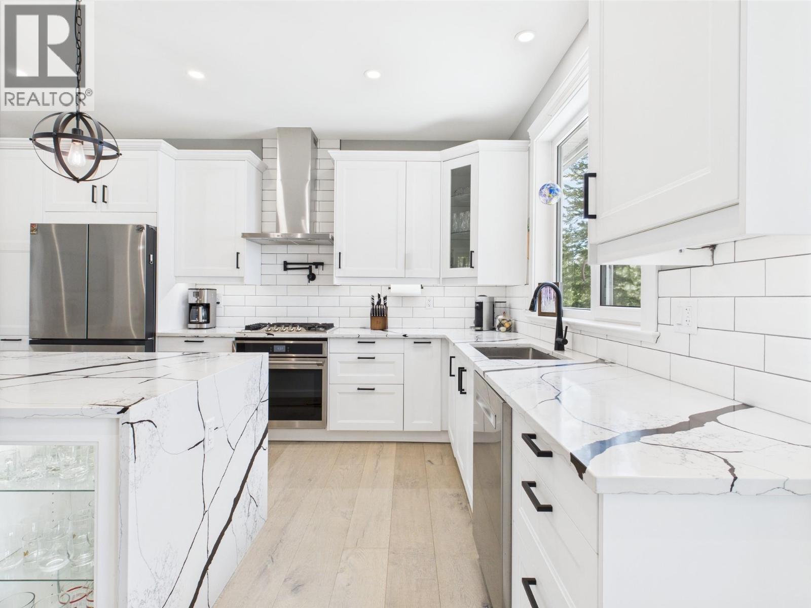 125 FALCON Place, Osoyoos