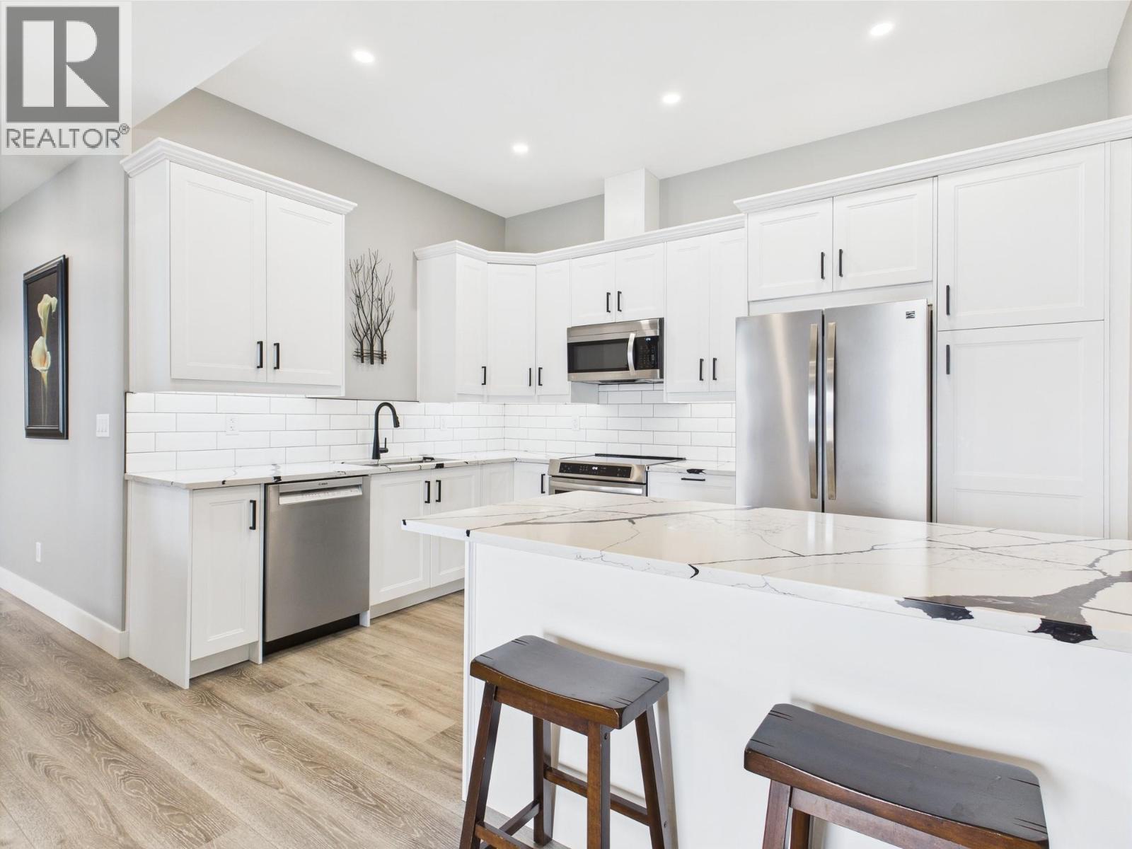 125 FALCON Place, Osoyoos