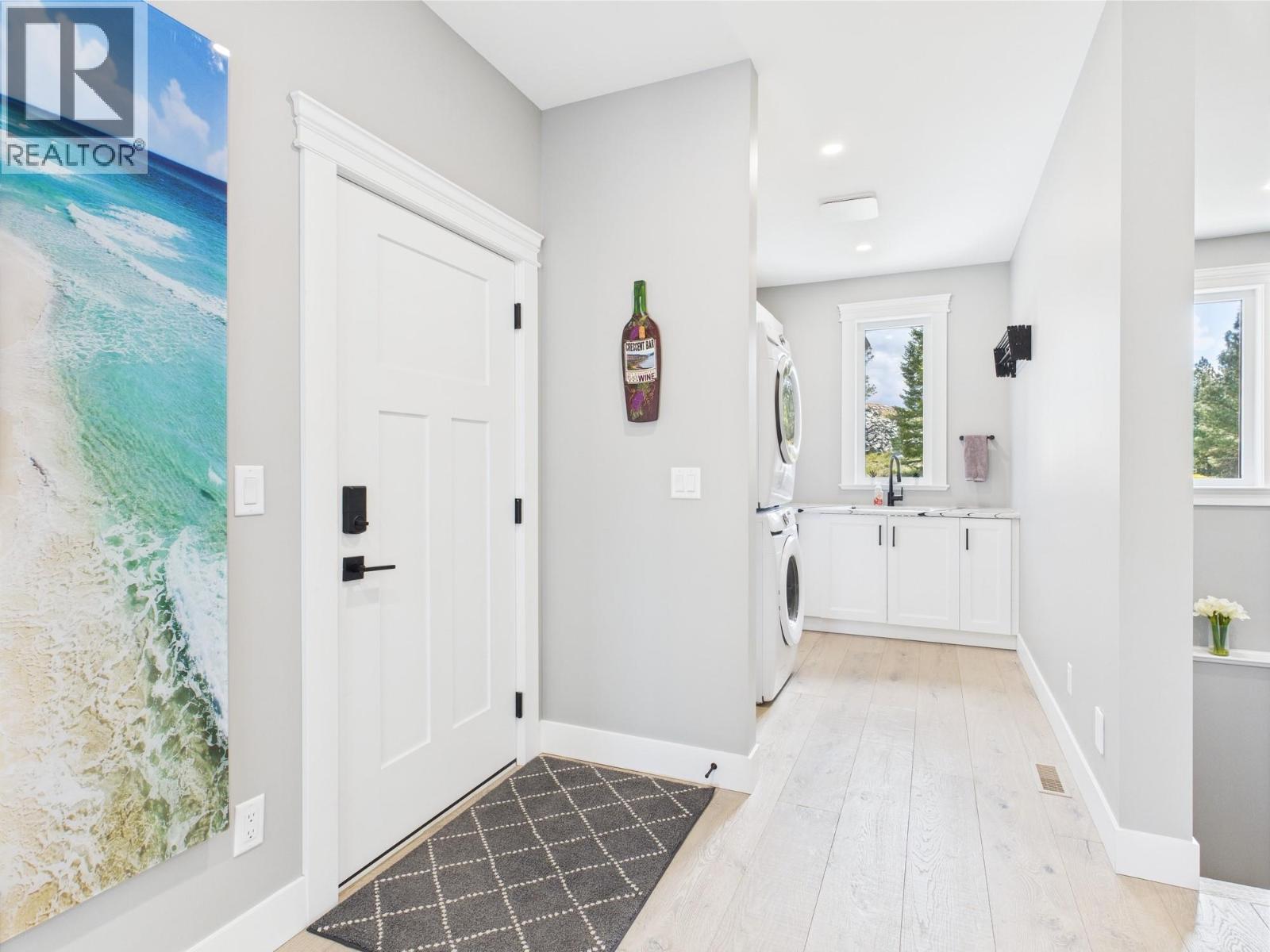 125 FALCON Place, Osoyoos