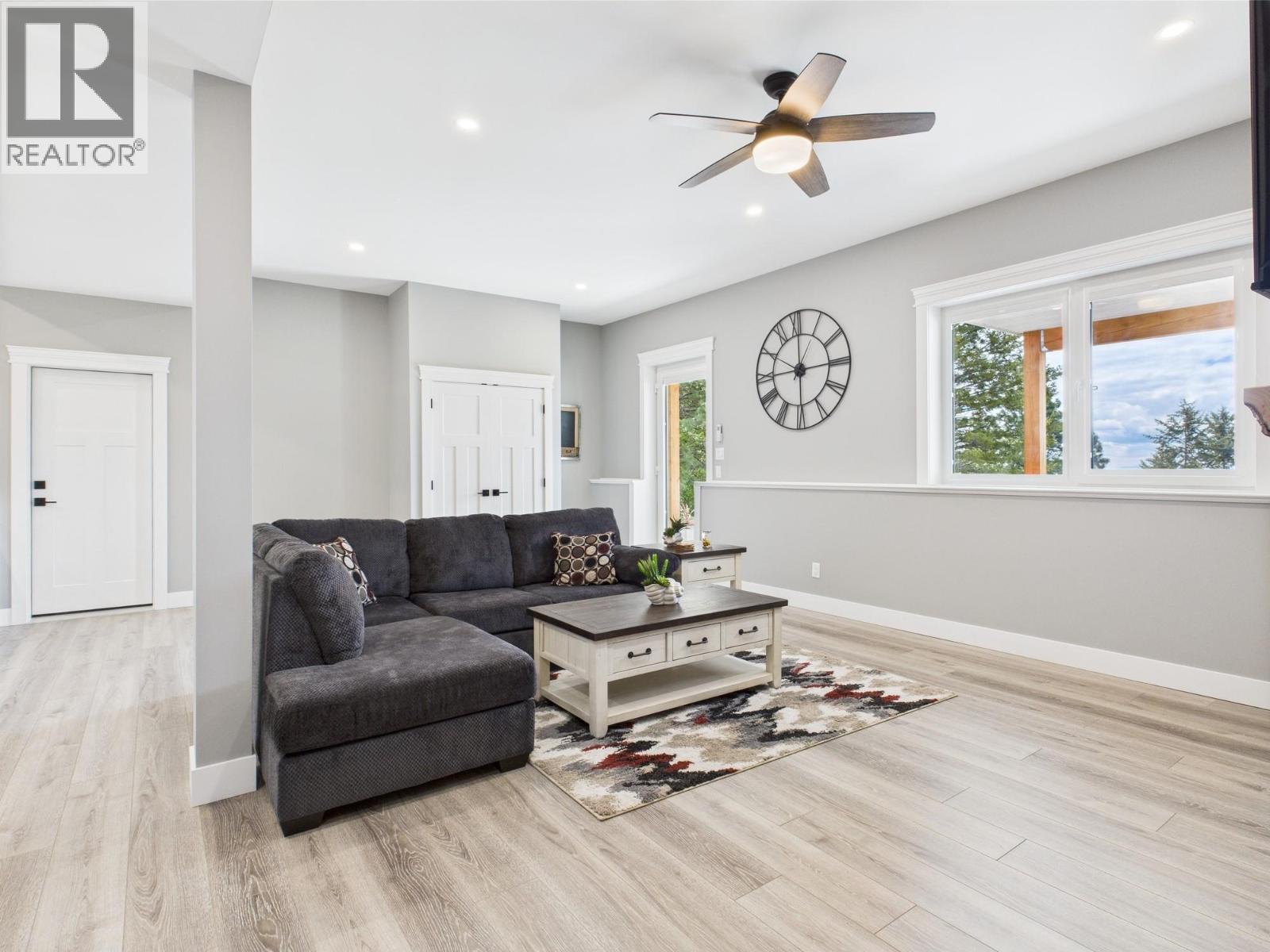 125 FALCON Place, Osoyoos