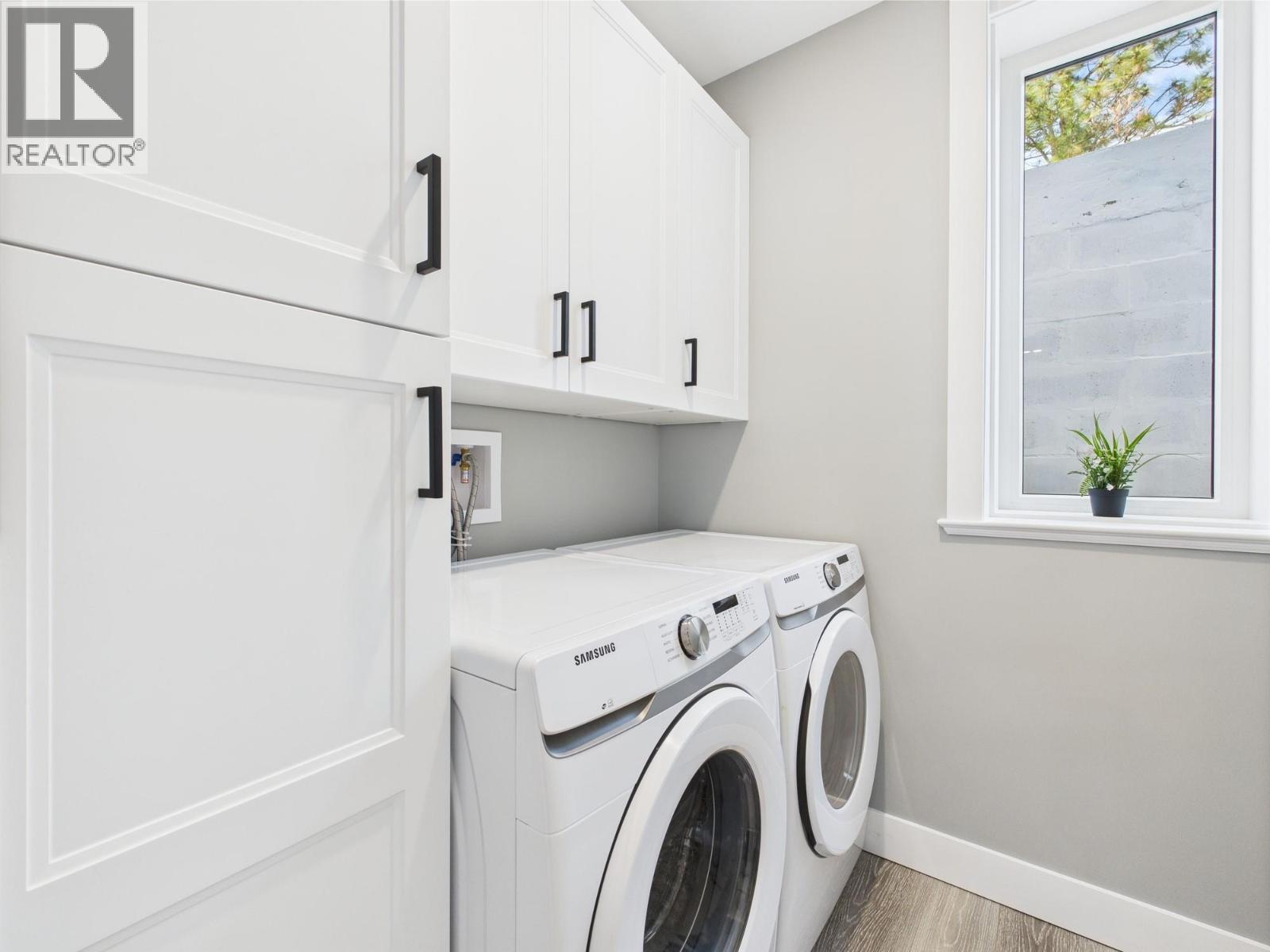 125 FALCON Place, Osoyoos