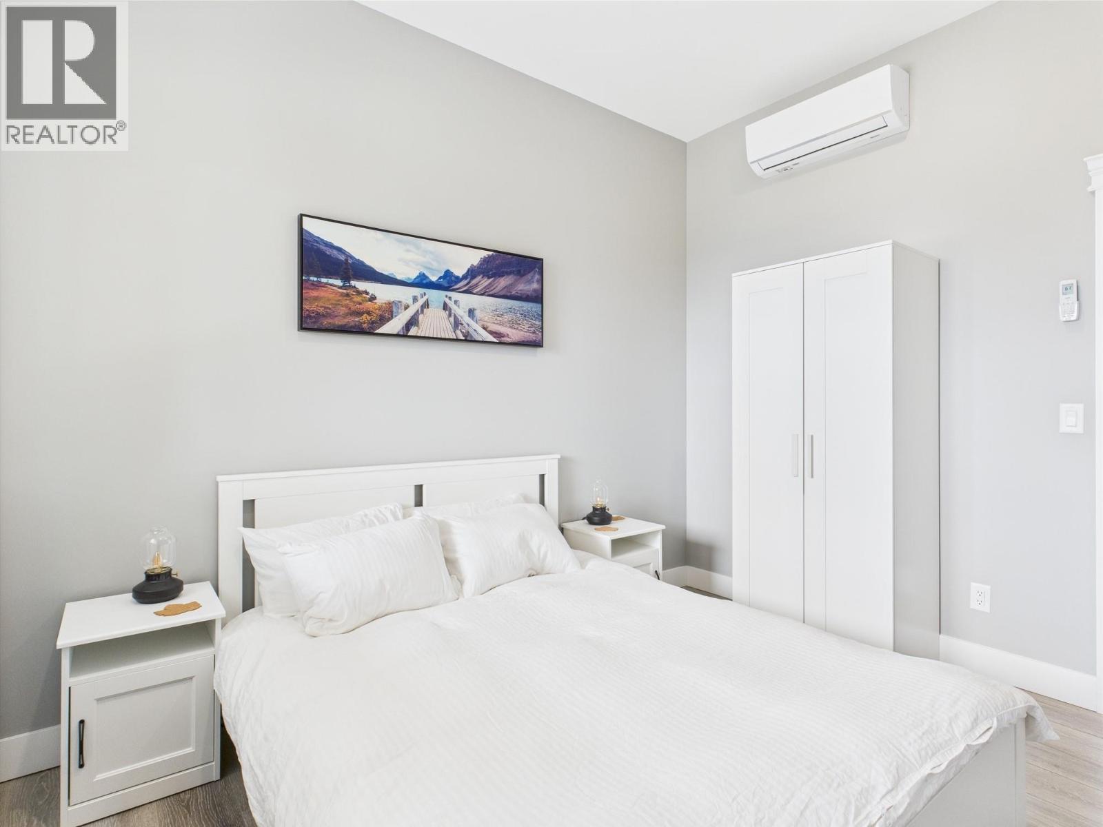 125 FALCON Place, Osoyoos