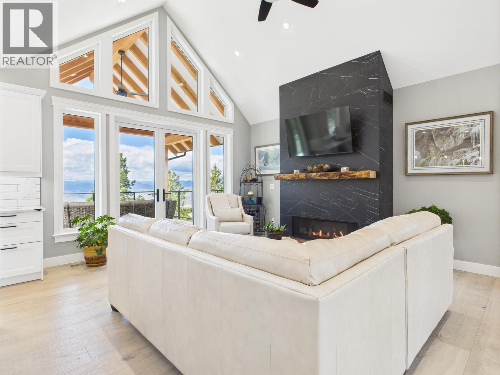 125 FALCON Place, Osoyoos