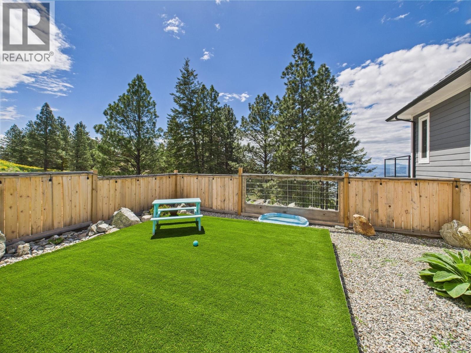 125 FALCON Place, Osoyoos