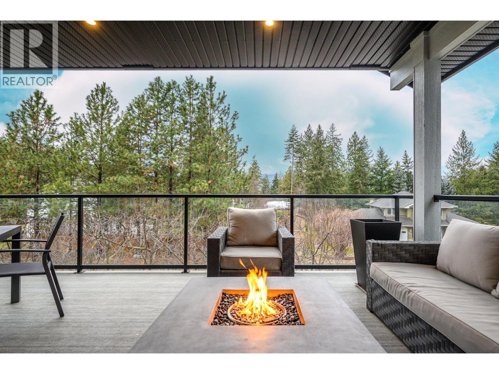 16 Garmisch Road, Vernon