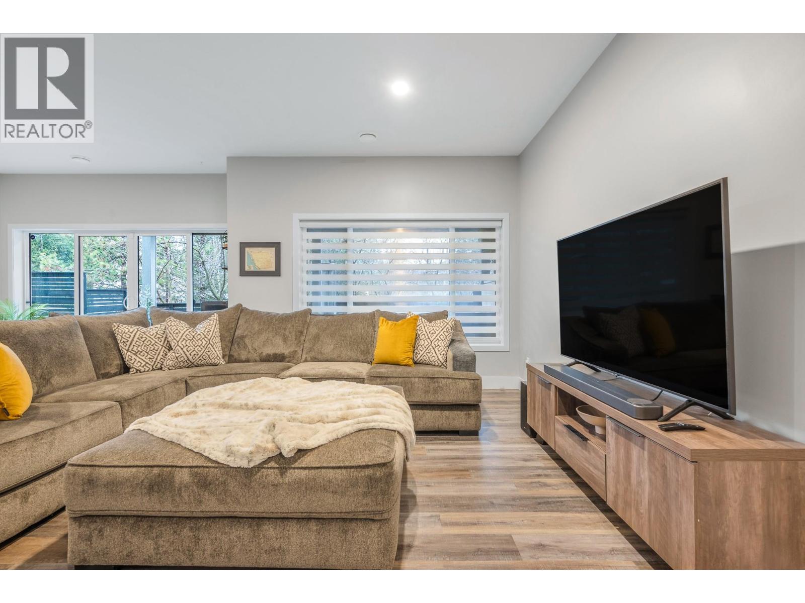 16 Garmisch Road, Vernon