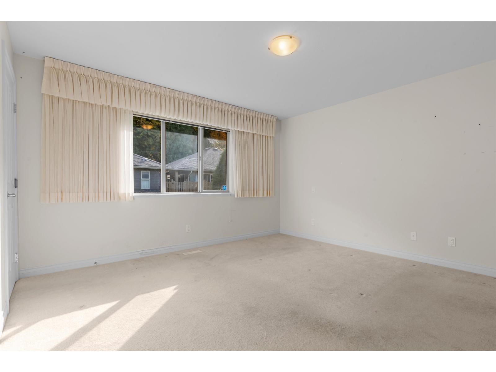 194 46000 THOMAS ROAD, Vedder Crossing, Chilliwack