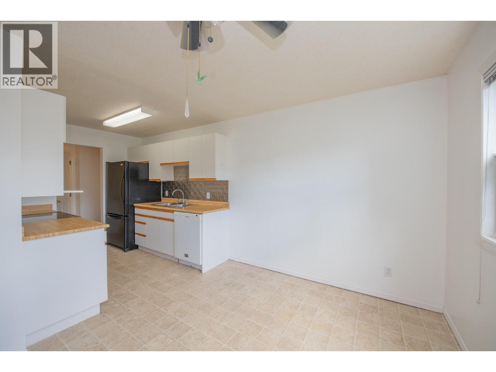 103 703 Granville Avenue, Enderby