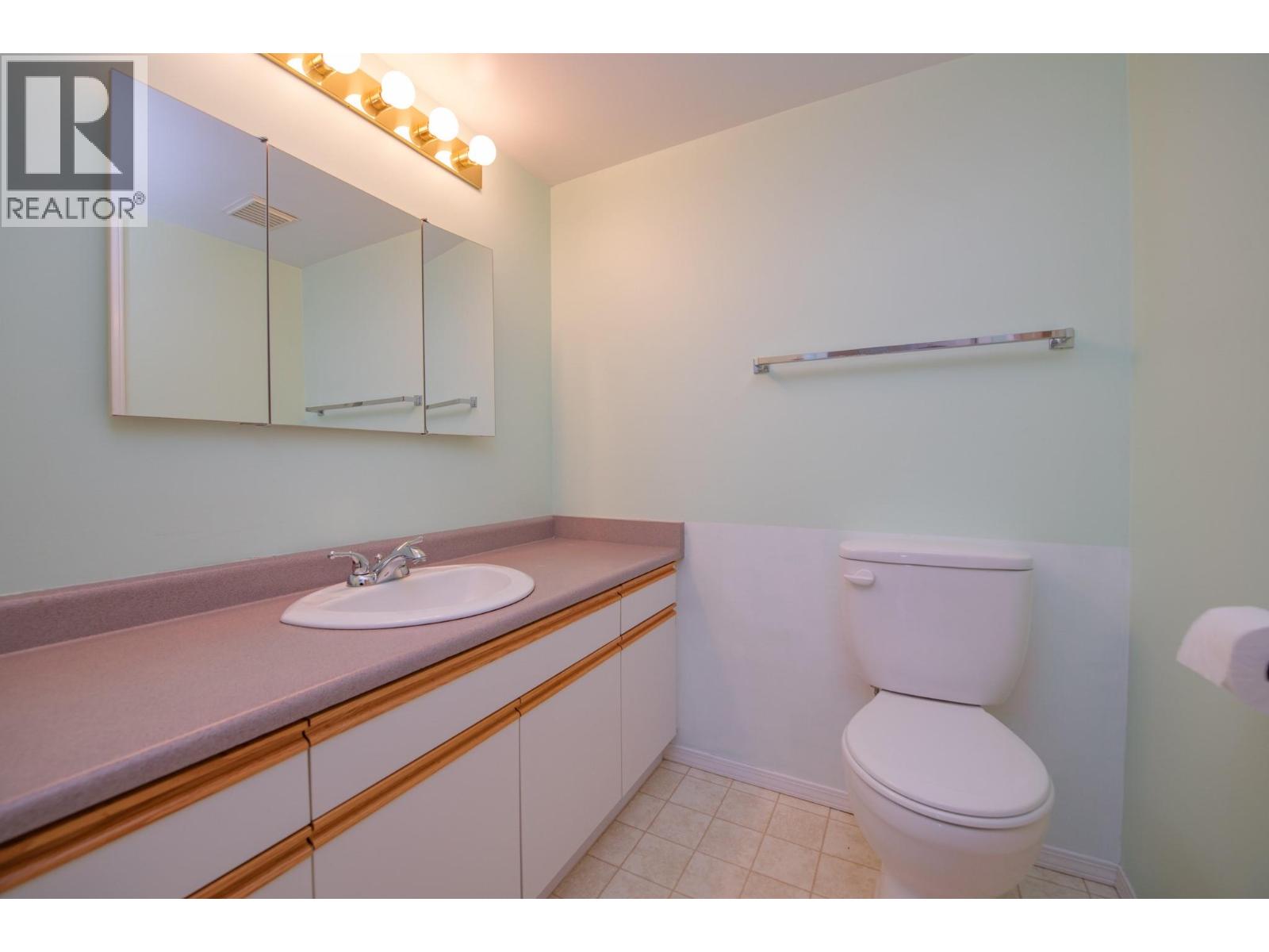 103 703 Granville Avenue, Enderby