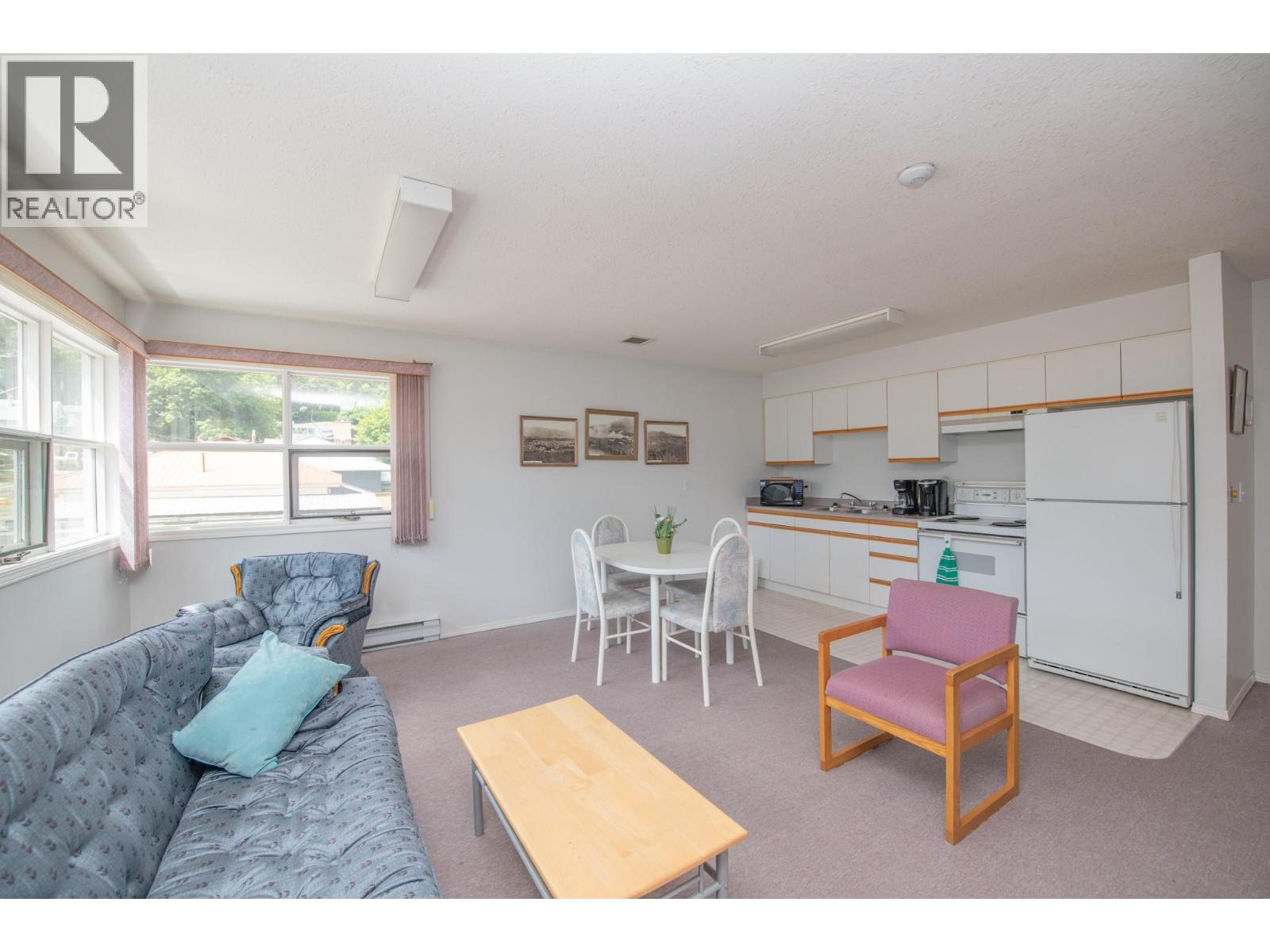 103 703 Granville Avenue, Enderby