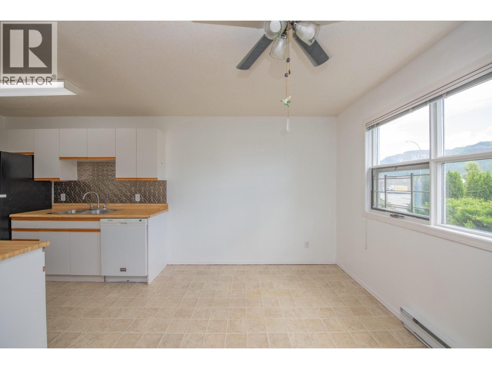 103 703 Granville Avenue, Enderby