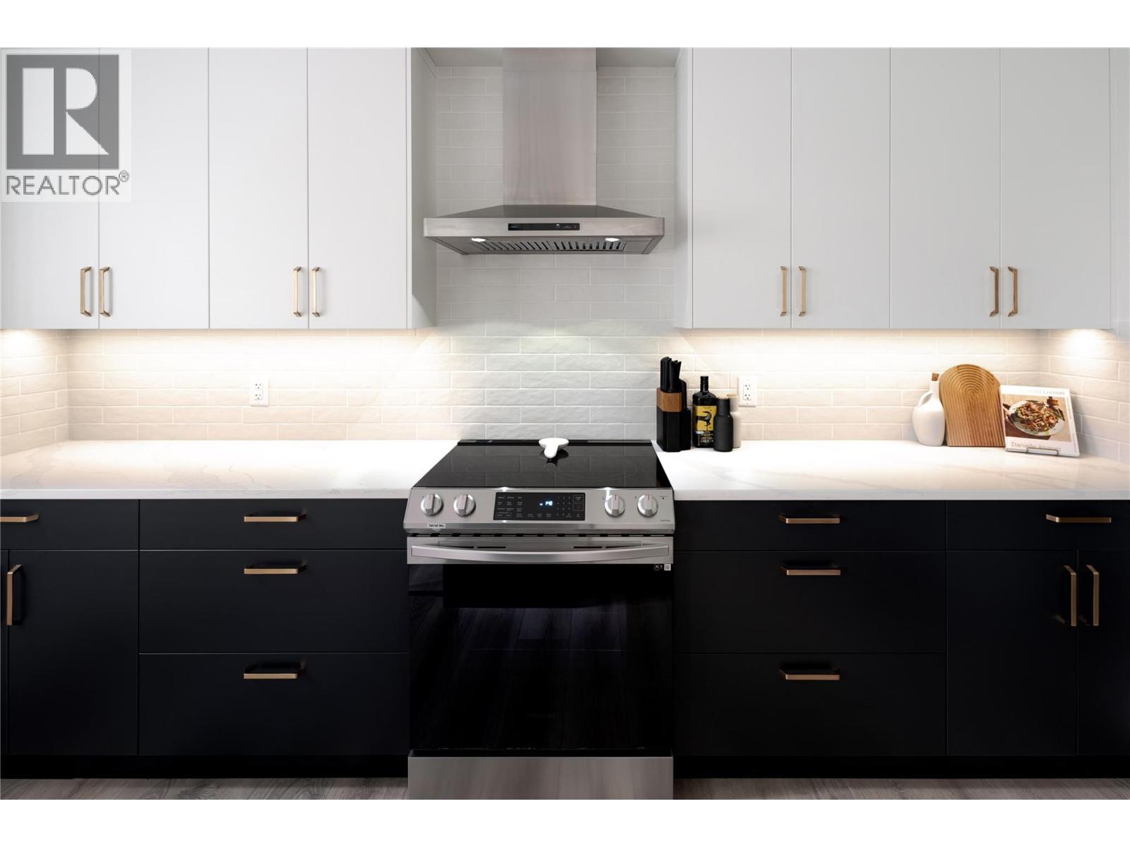 4315 Ladd Court, Kelowna