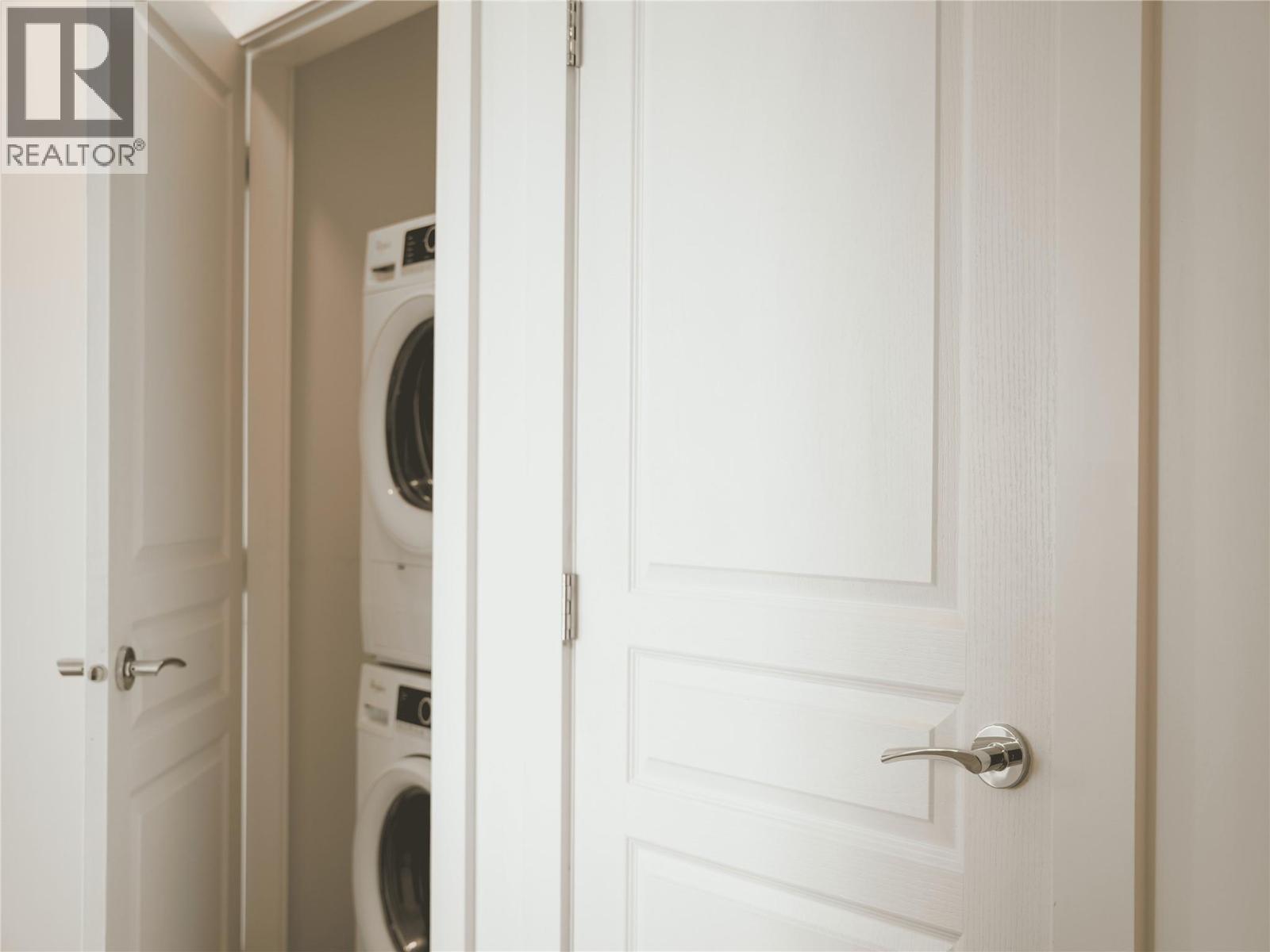 1501 1151 Sunset Drive, Kelowna