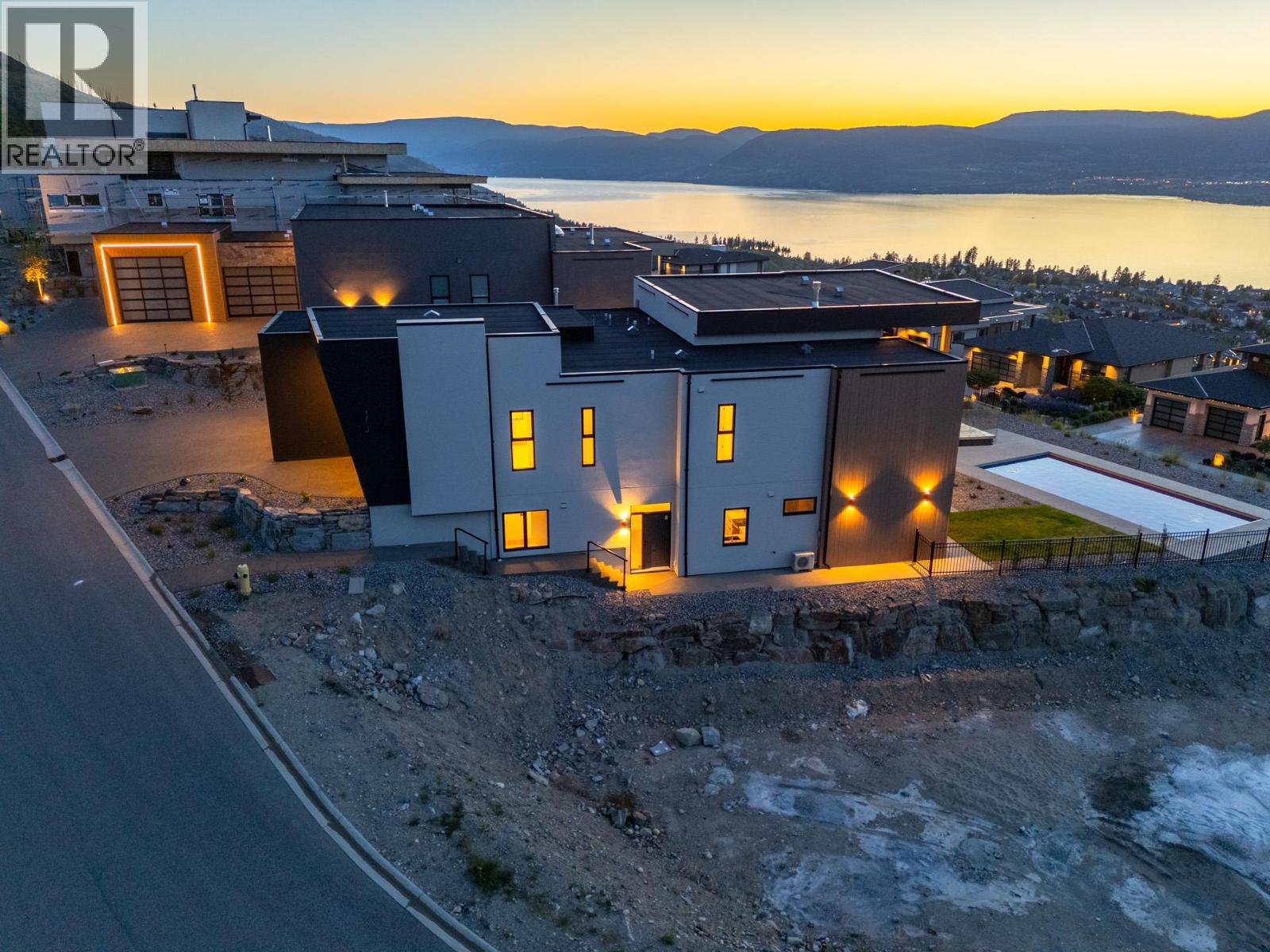 5584 Upper Mission Court, Kelowna