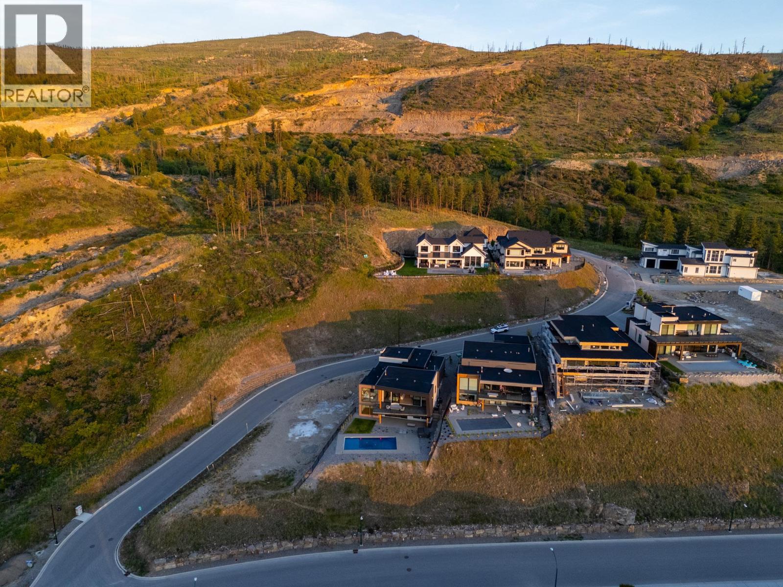 5584 Upper Mission Court, Kelowna