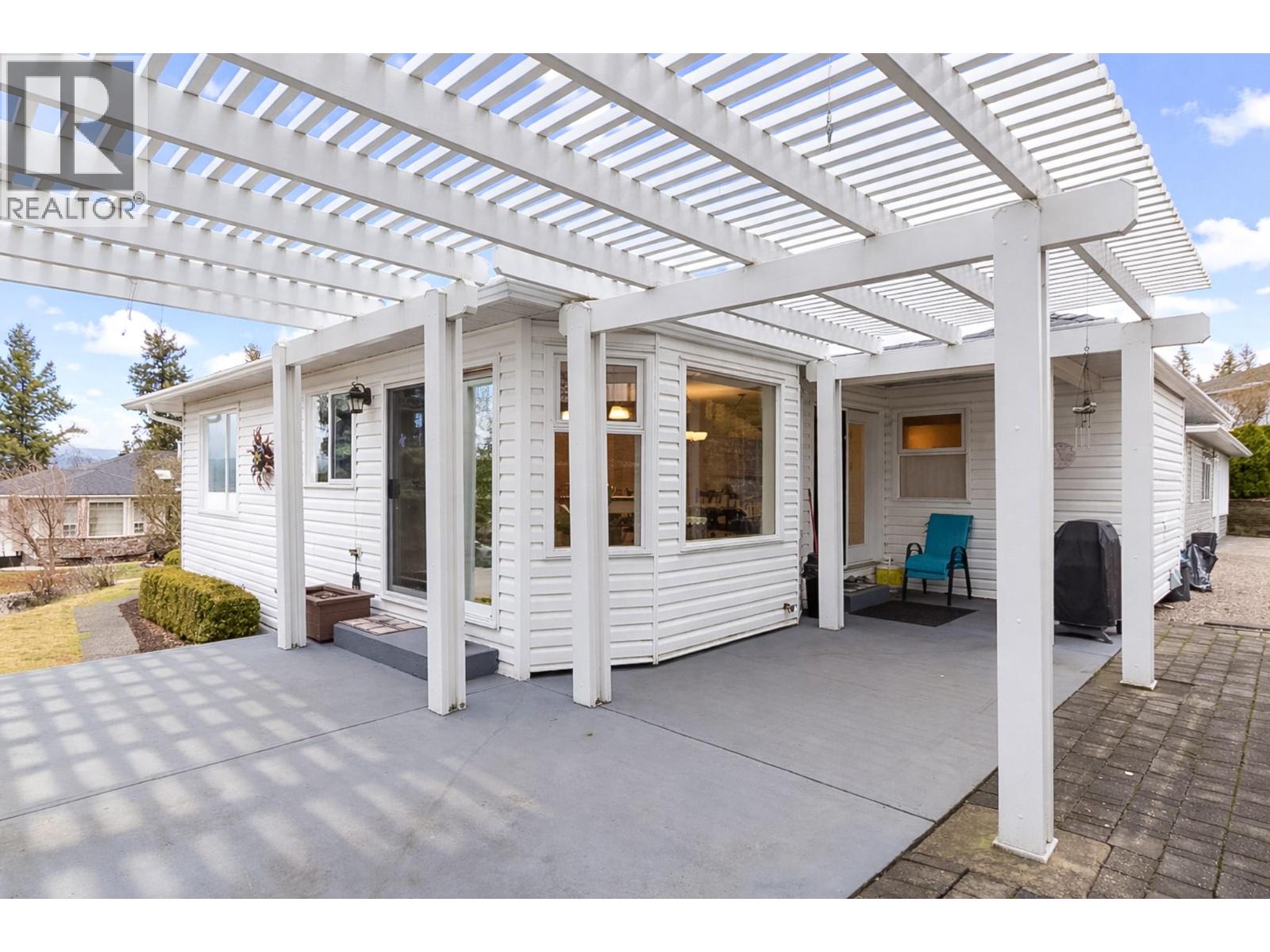 1120 12 Street NE Unit# 2, Salmon Arm