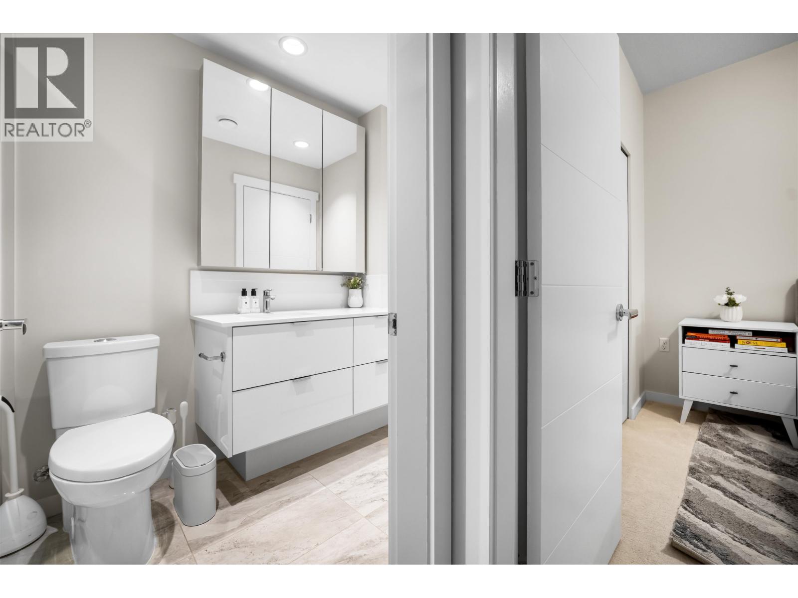 #511-9233 ODLIN Road, Richmond