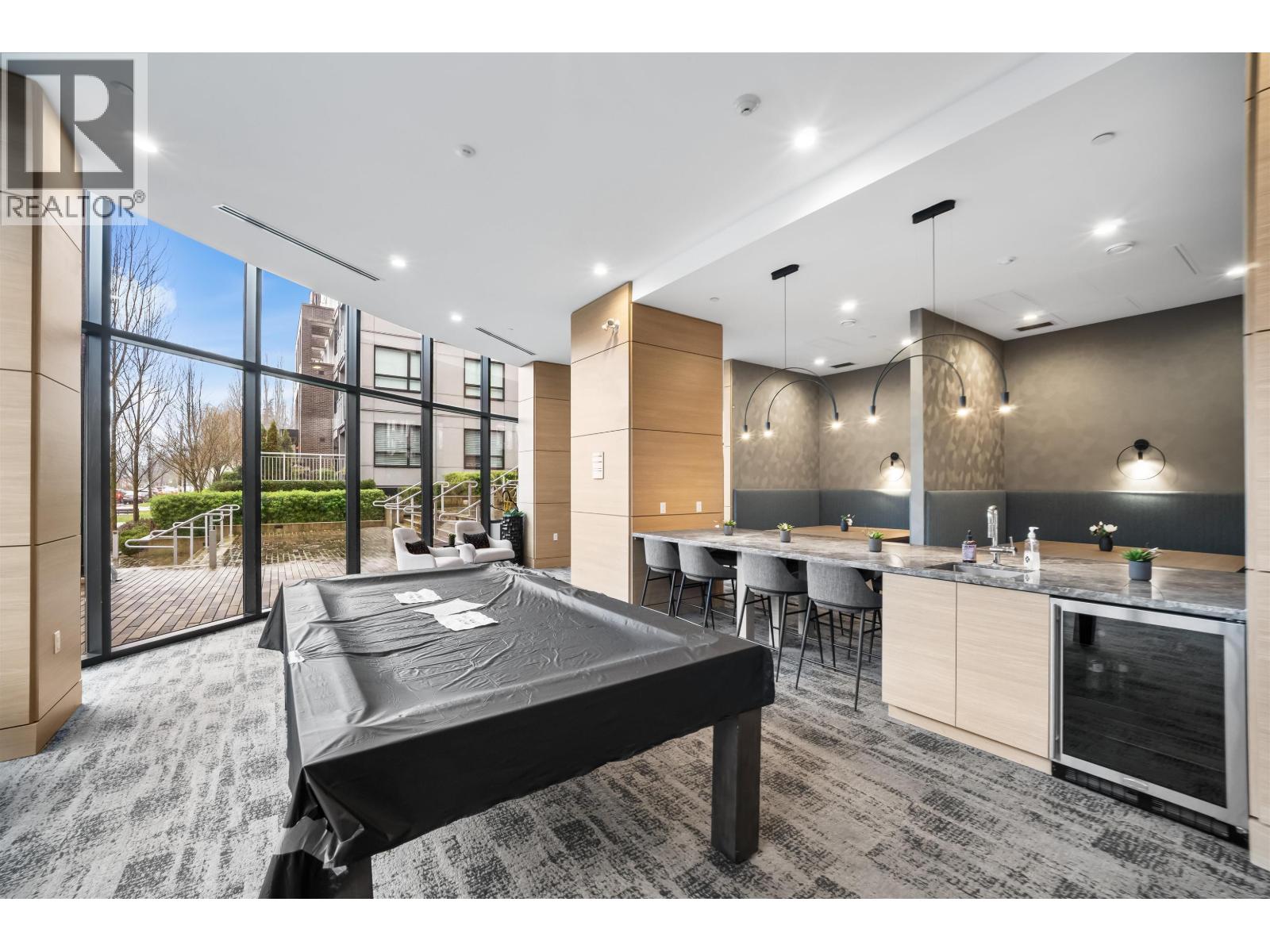 #511-9233 ODLIN Road, Richmond