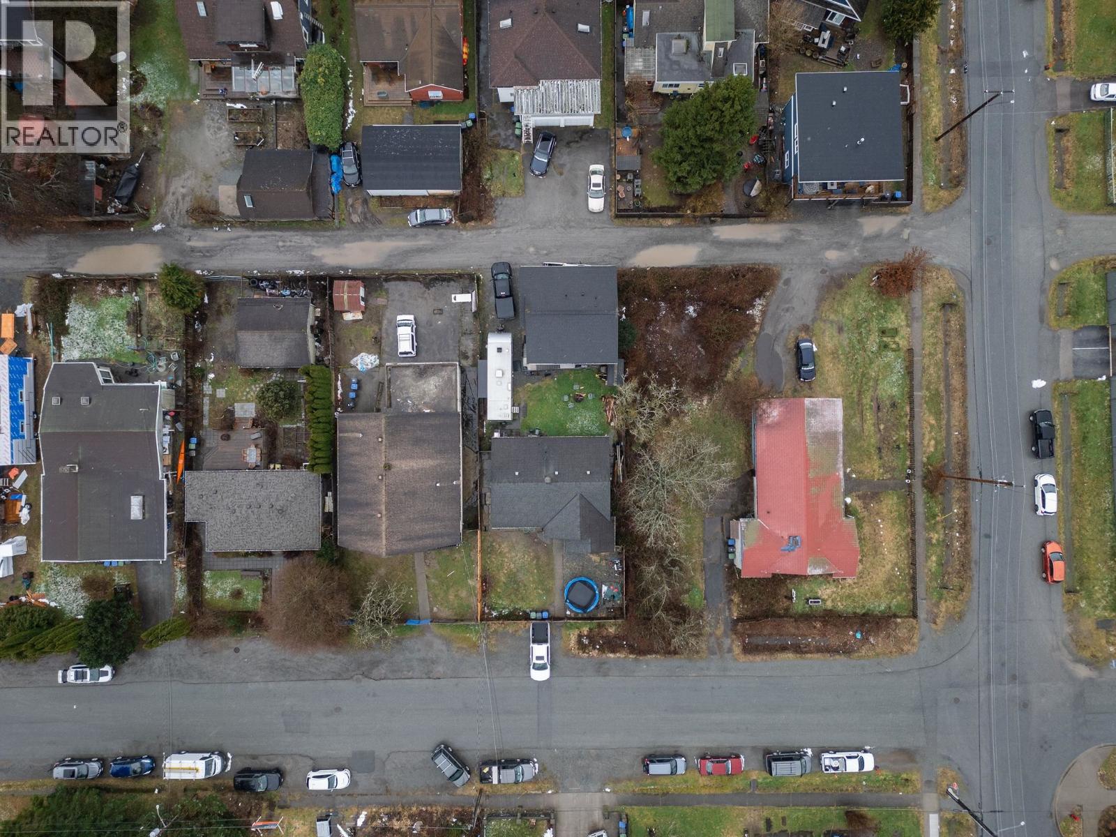 37963 FOURTH AVENUE, Squamish