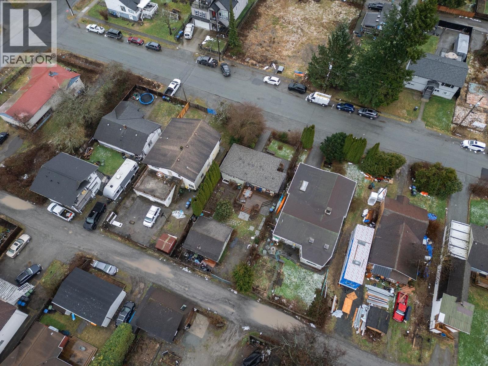 37963 FOURTH AVENUE, Squamish