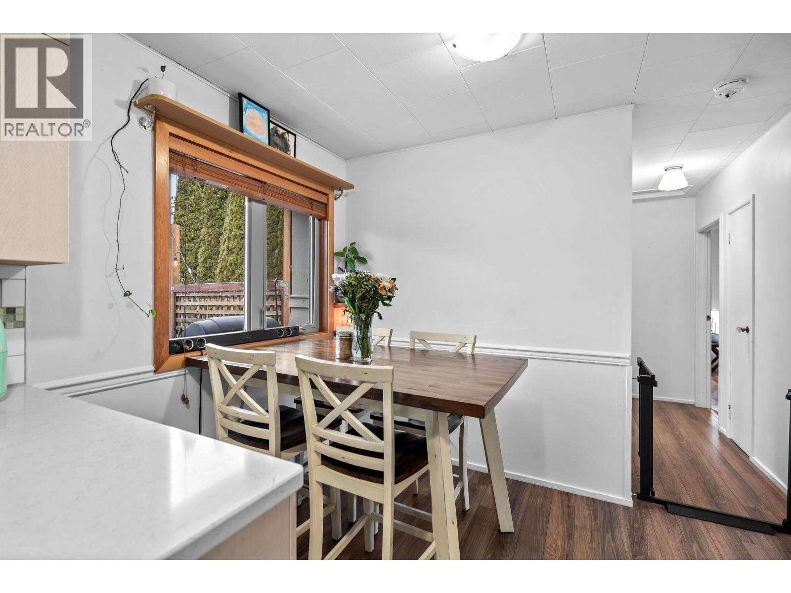 37963 FOURTH AVENUE, Squamish