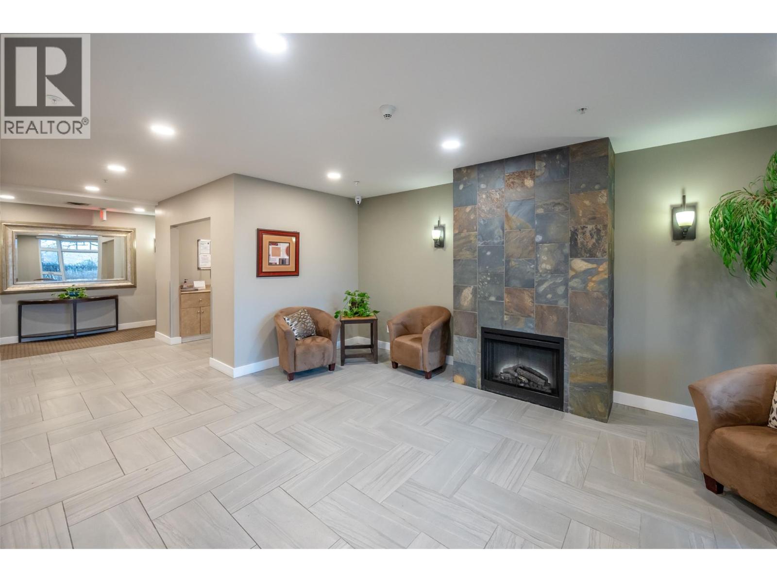 3301 Skaha Lake Road Unit# 704, Penticton