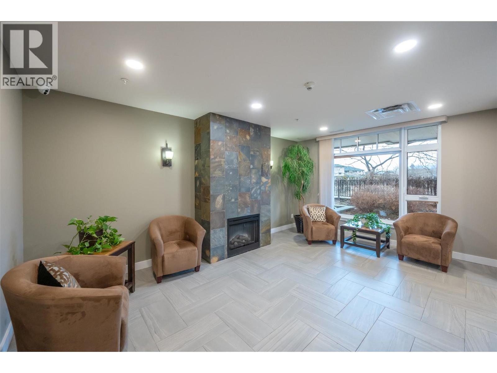 3301 Skaha Lake Road Unit# 704, Penticton