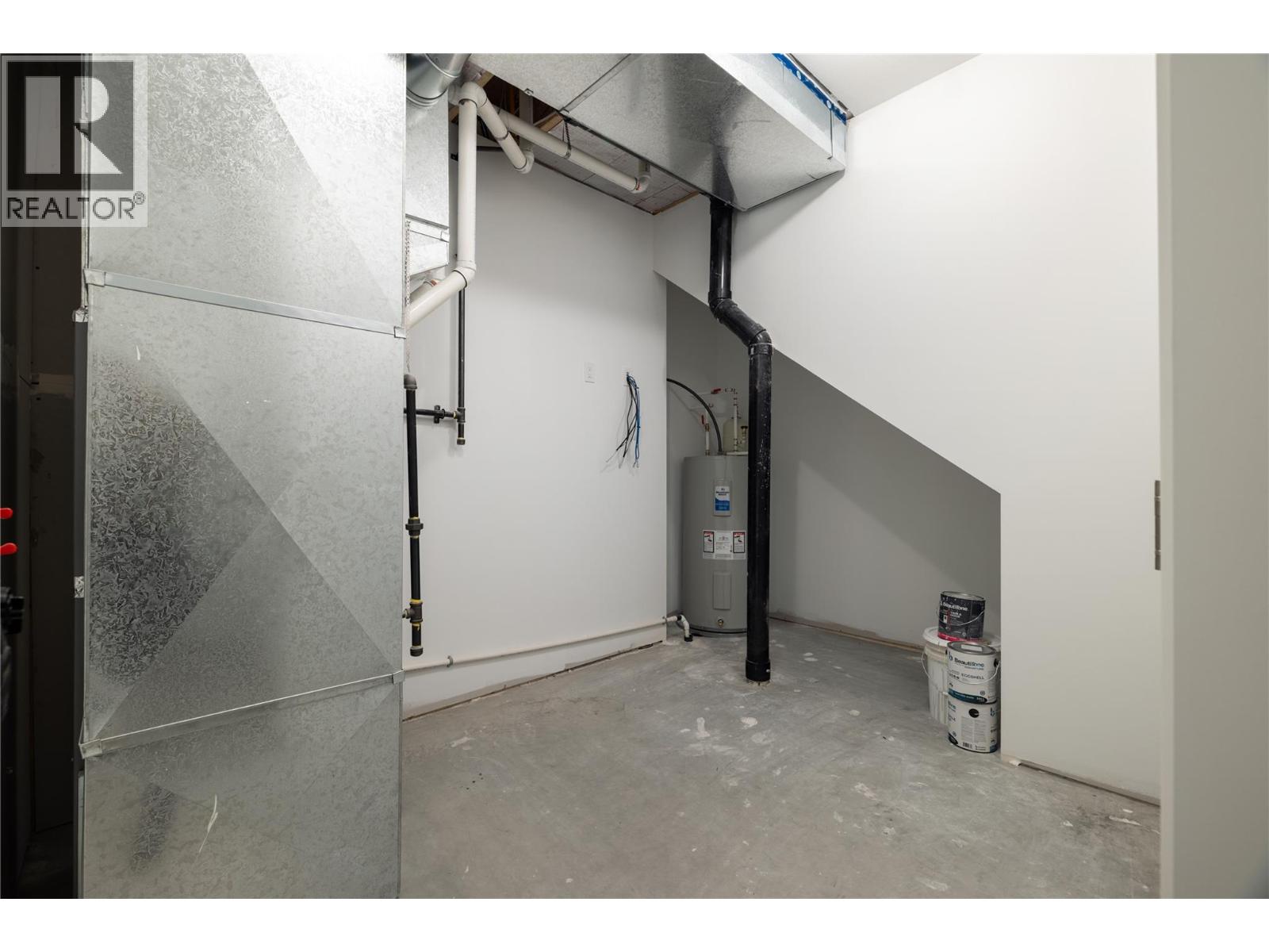 806 Cliff Avenue Unit# 102, Enderby