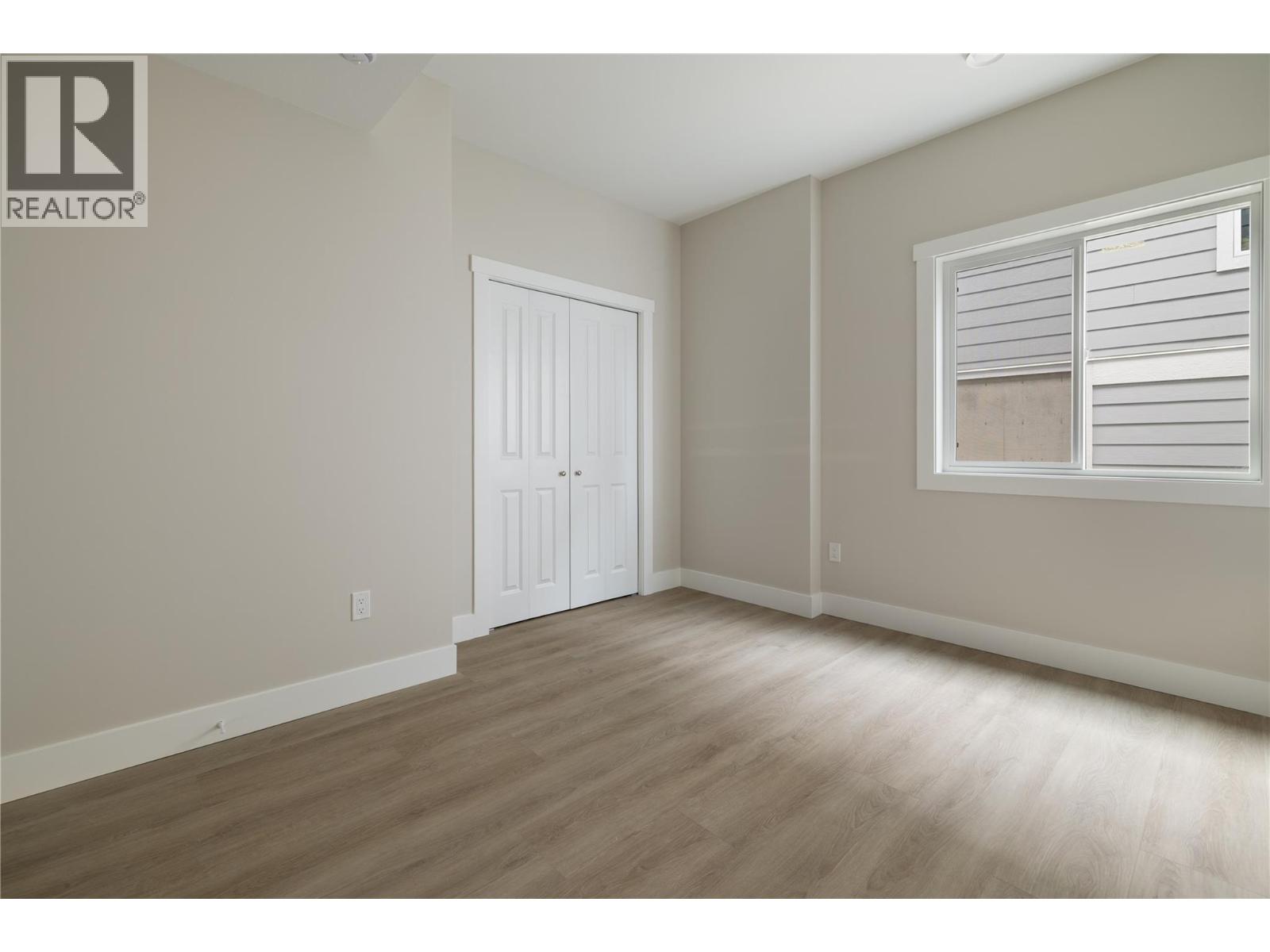 806 Cliff Avenue Unit# 102, Enderby