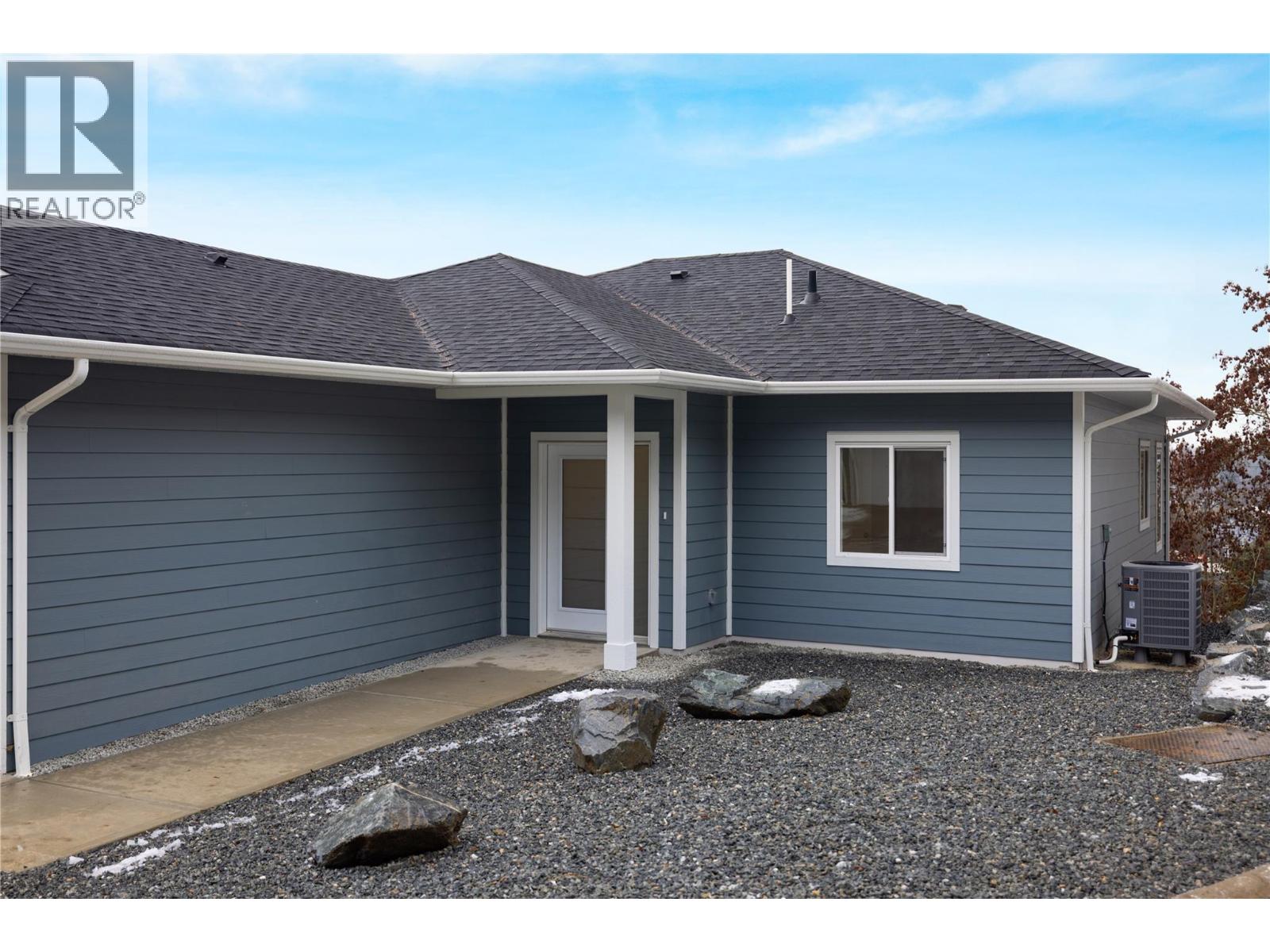 806 Cliff Avenue Unit# 102, Enderby
