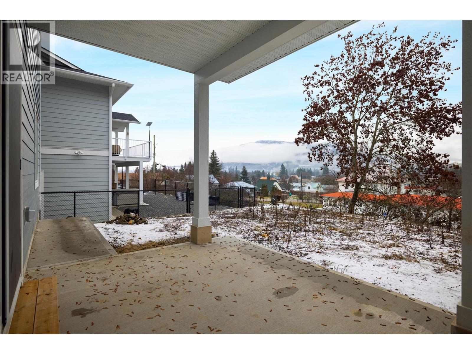 806 Cliff Avenue Unit# 102, Enderby