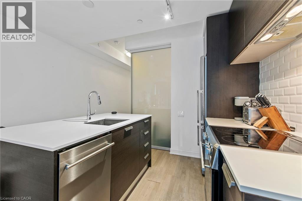 #206 57 ST JOSEPH STREET - 15