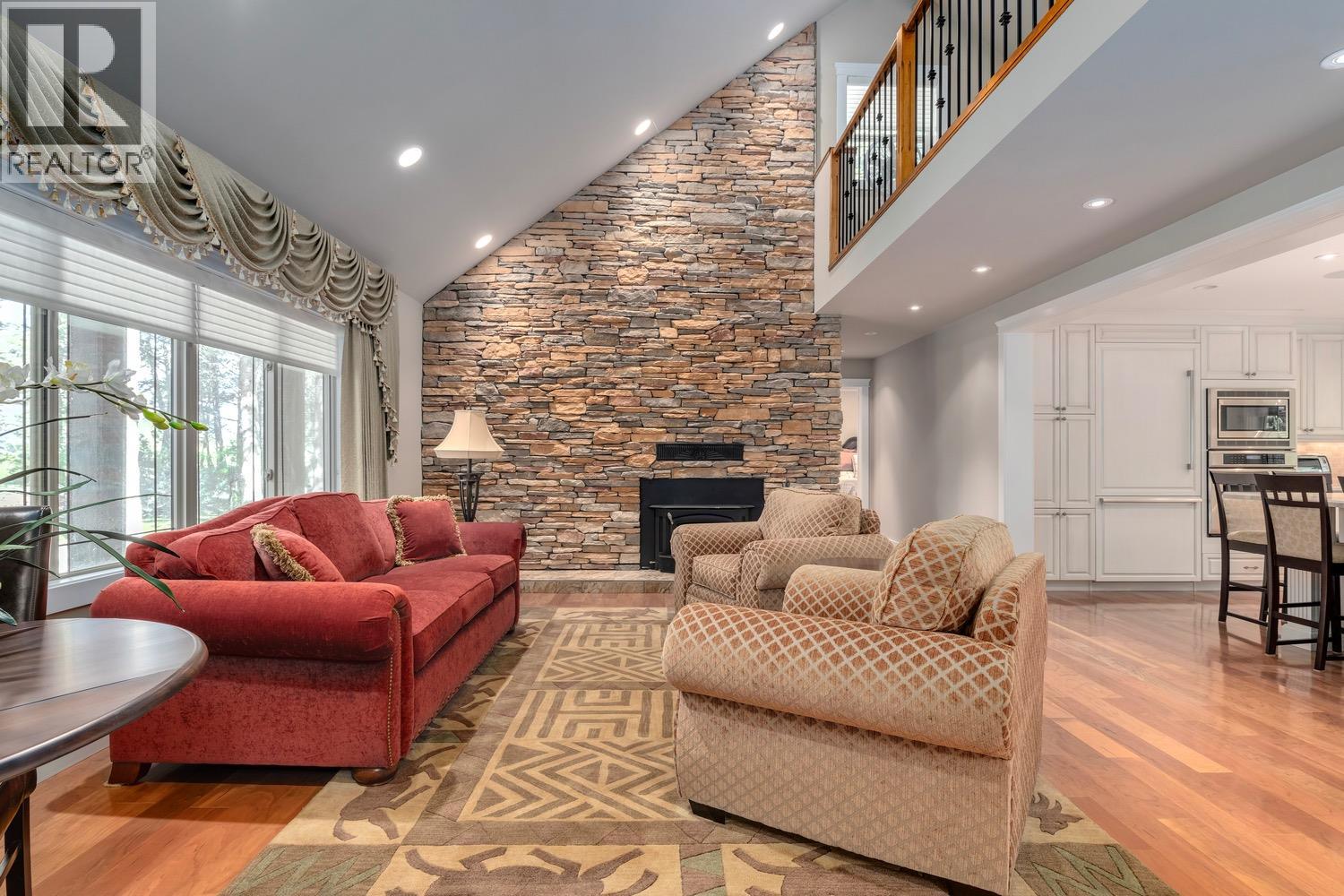 8566 EACRETT ROAD - 12