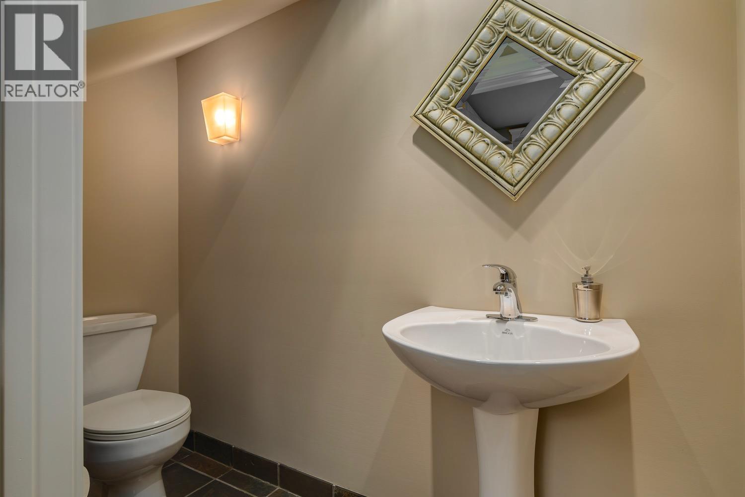 8566 EACRETT ROAD - 35