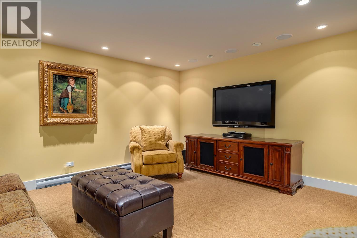 8566 EACRETT ROAD - 37