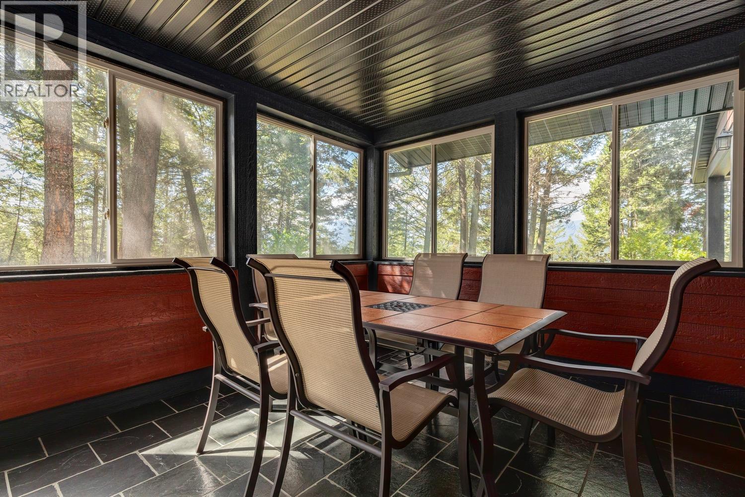 8566 EACRETT ROAD - 47