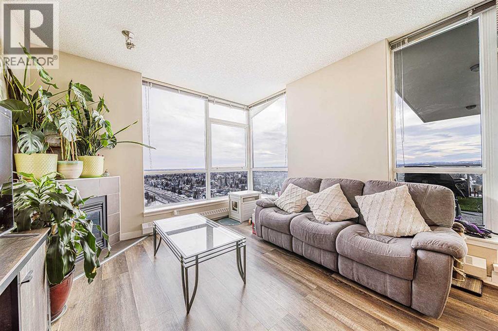 Single Family House for Sale in   Spruce Place SW Spruce Cliff Calgary 