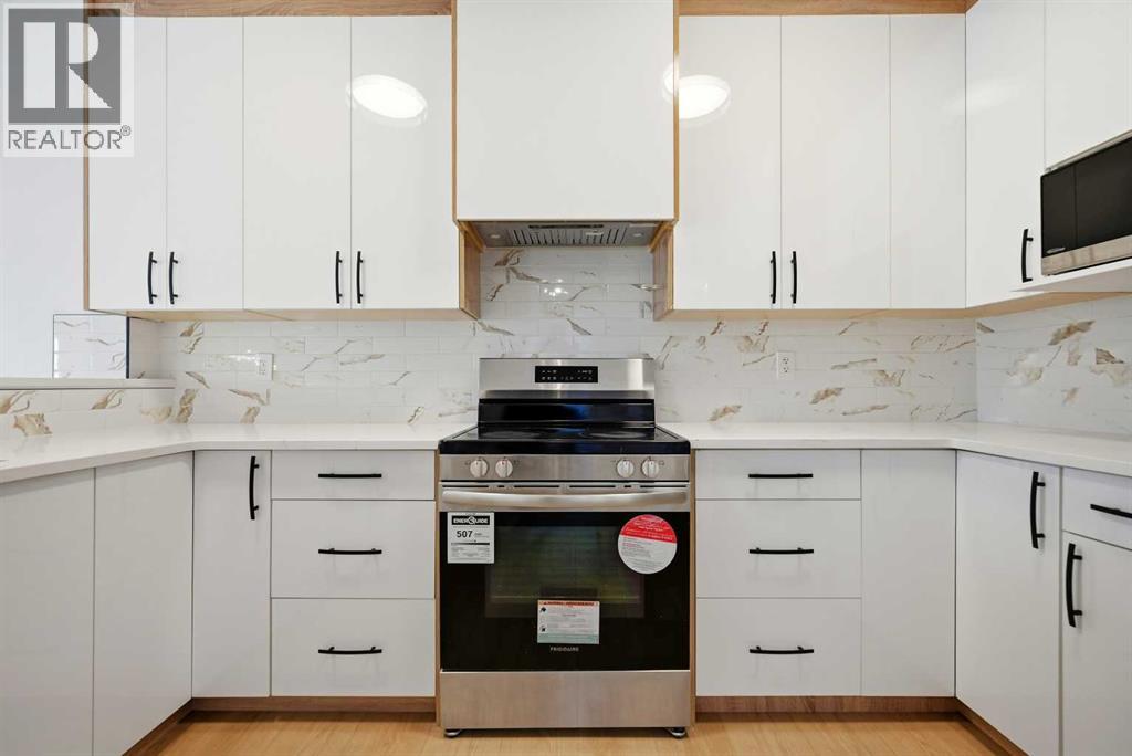 Single Family House Bi-level for Sale in  Saddlemont Road NE Saddle Ridge Calgary 