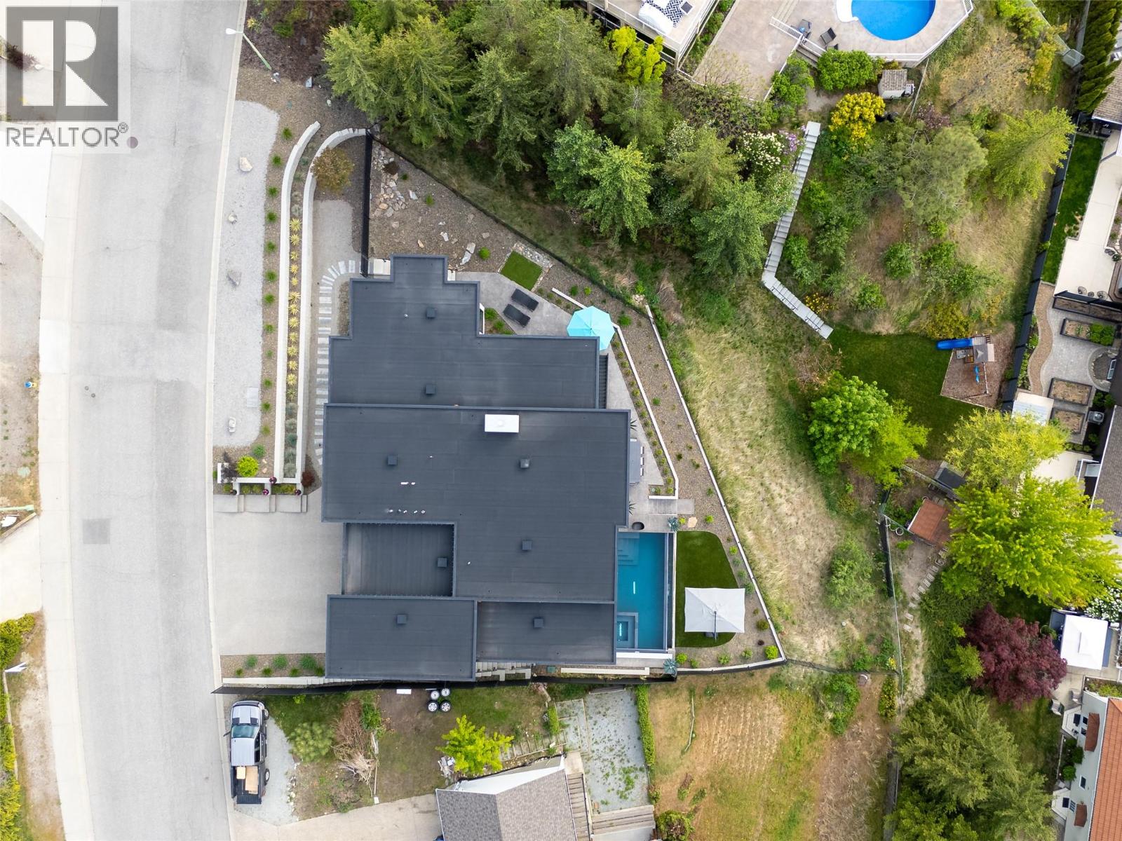  392 Stellar Drive, Kelowna