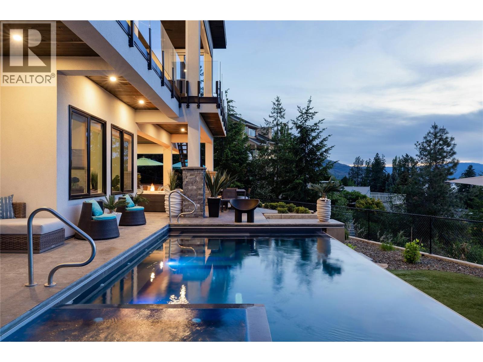  392 Stellar Drive, Kelowna