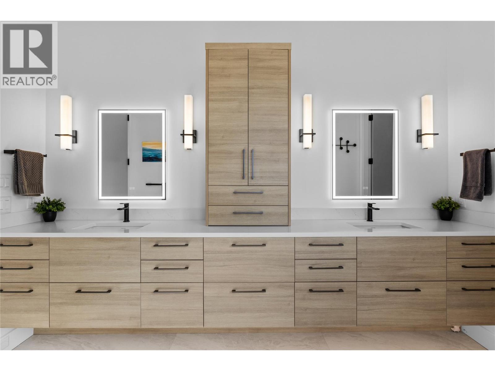  392 Stellar Drive, Kelowna