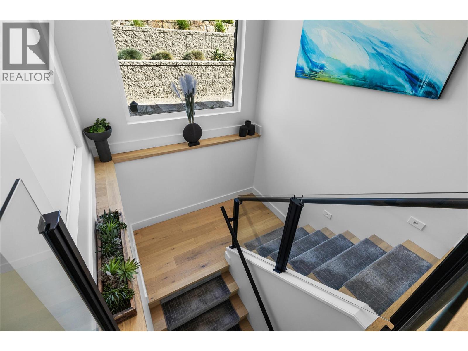  392 Stellar Drive, Kelowna