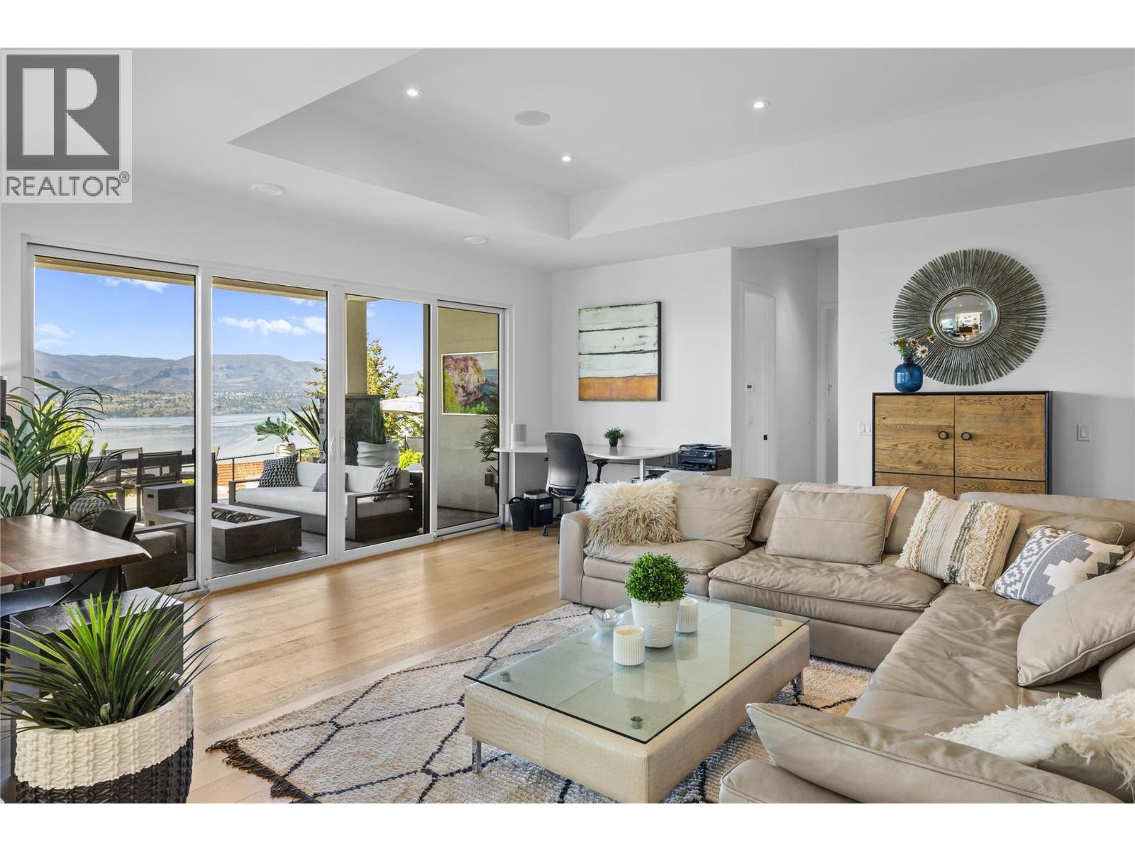  392 Stellar Drive, Kelowna