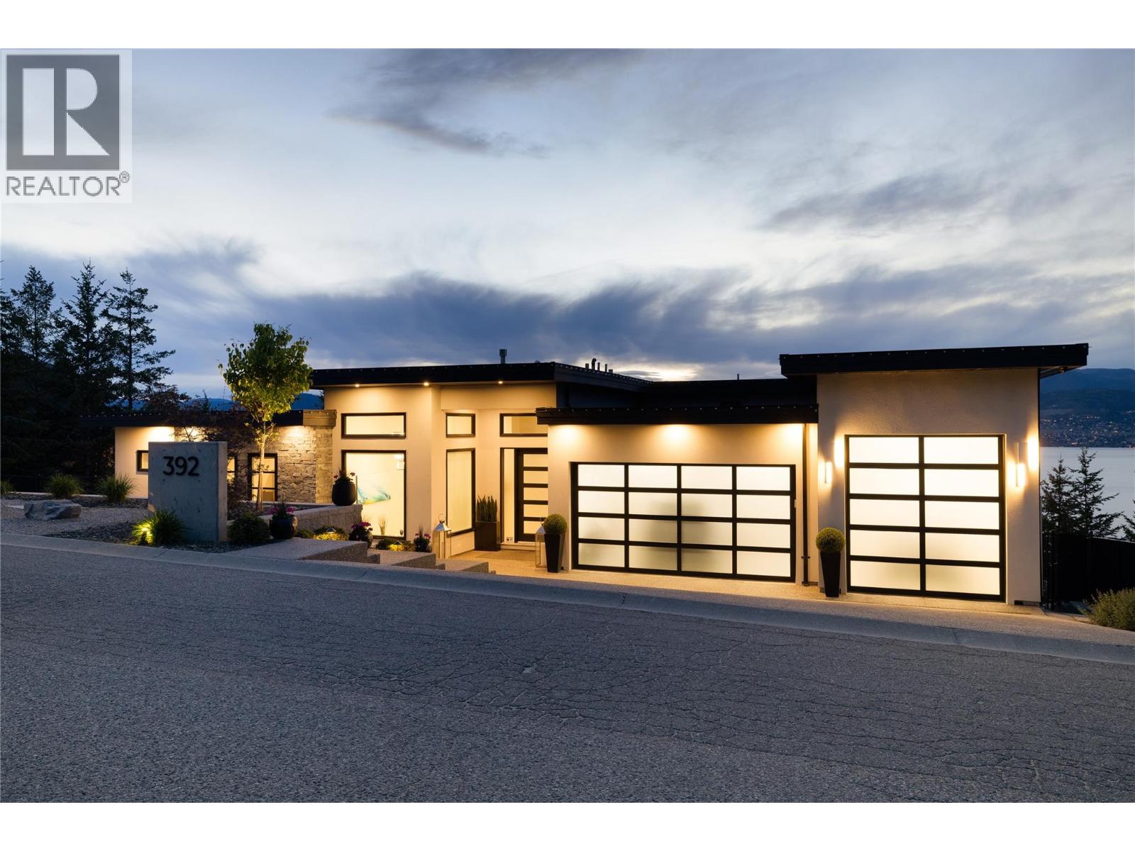  392 Stellar Drive, Kelowna