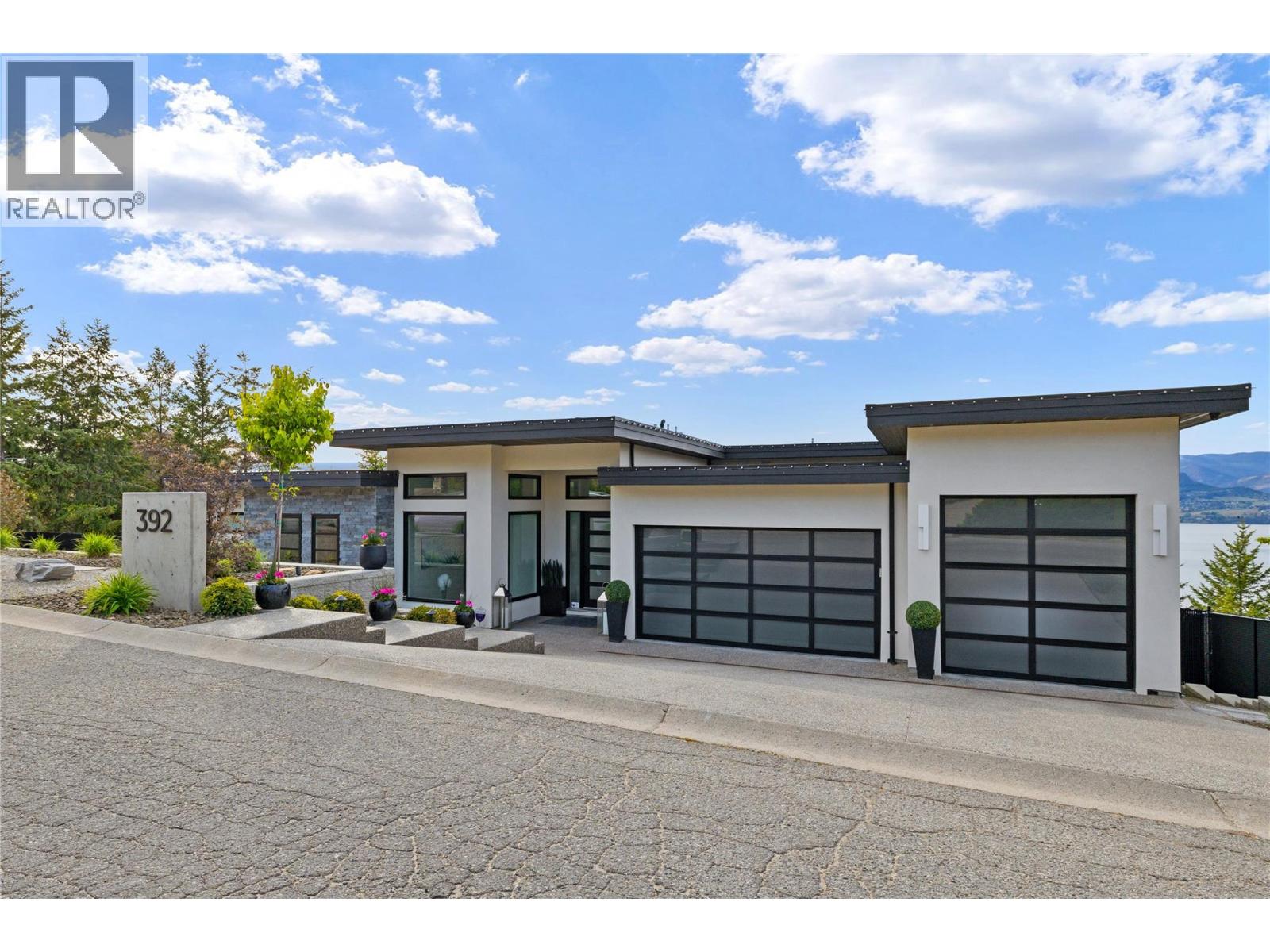  392 Stellar Drive, Kelowna