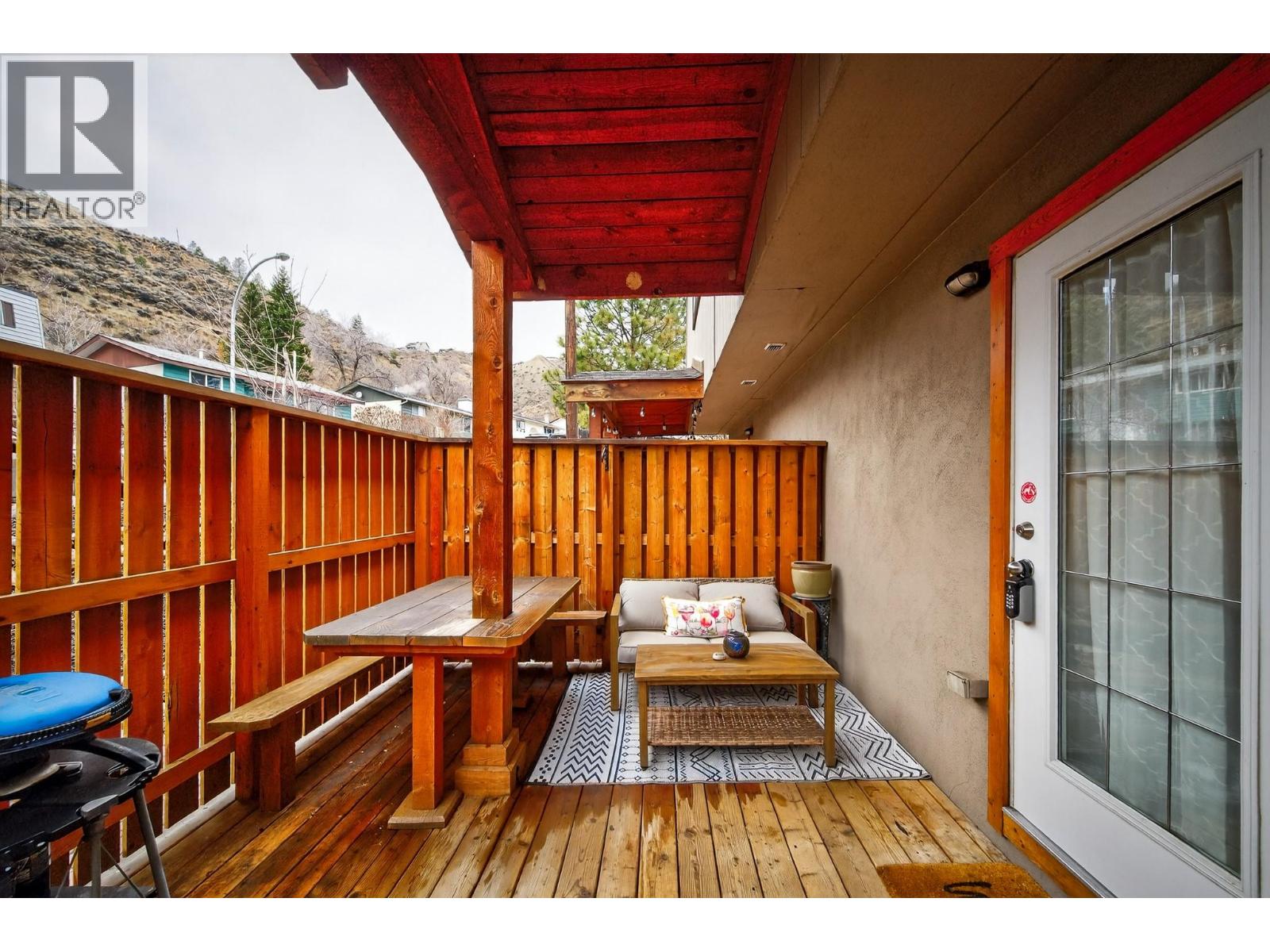 870 MCQUEEN Drive Unit# 114, Kamloops